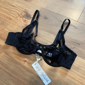 Wolf & Whistle lace bra 32D